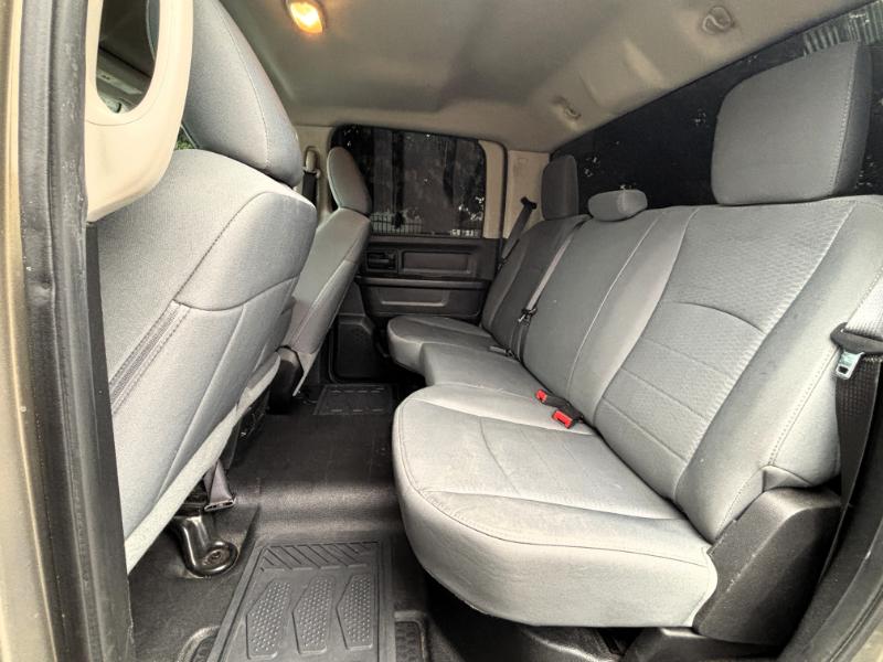 RAM 1500 Tradesman Crew Cab 4WD 2014