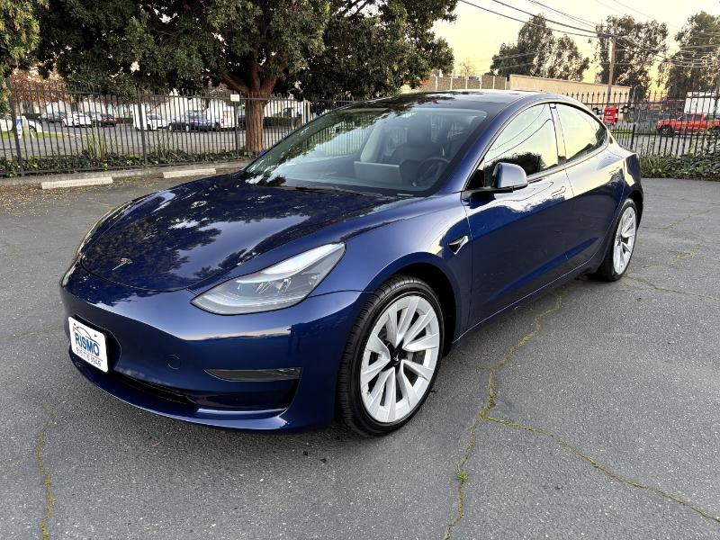 Tesla Model 3 Standard Range RWD 2023