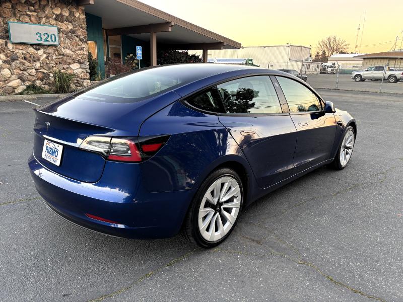Tesla Model 3 Standard Range RWD 2023