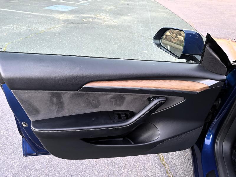 Tesla Model 3 Standard Range RWD 2023