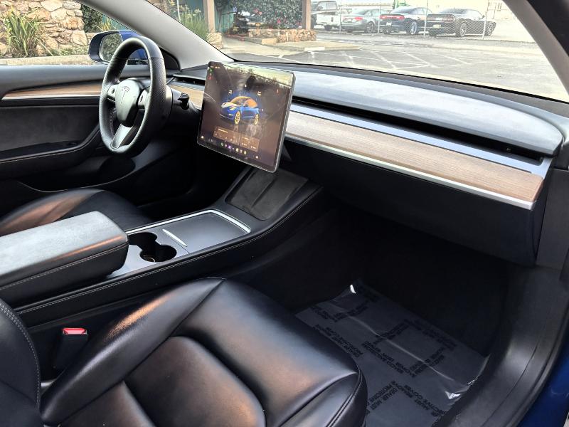 Tesla Model 3 Standard Range RWD 2023