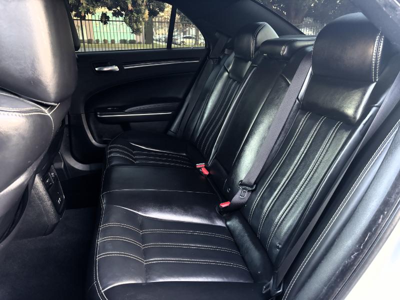 Chrysler 300 S V6 AWD 2019