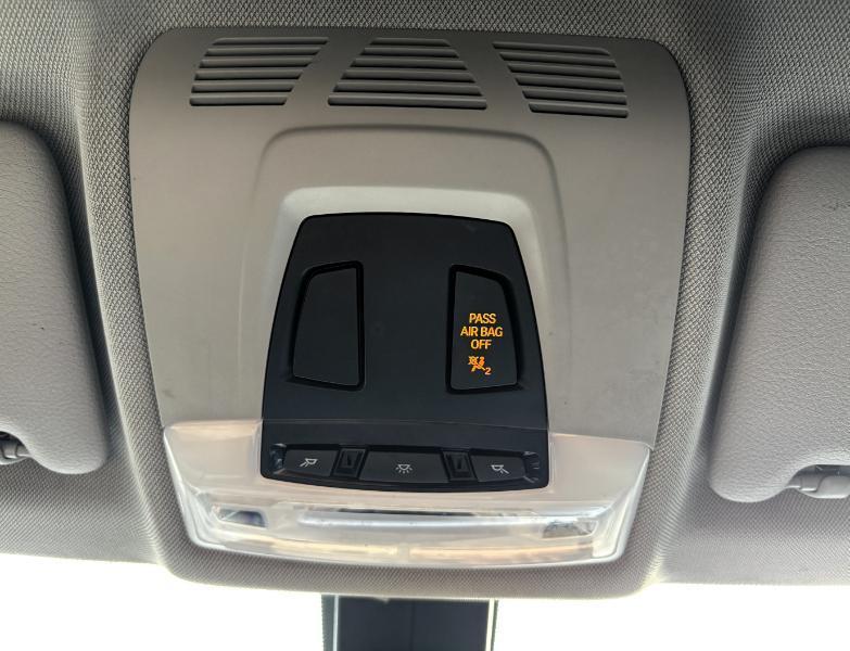 BMW 3-Series 328i xDrive Sedan 2013