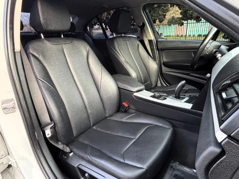 BMW 3-Series 328i xDrive Sedan 2013