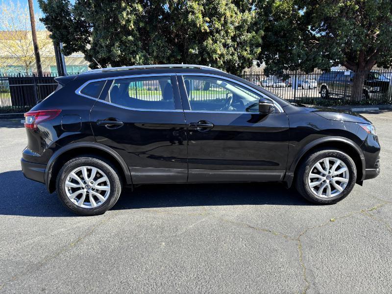 Nissan Rogue Sport SV AWD 2020