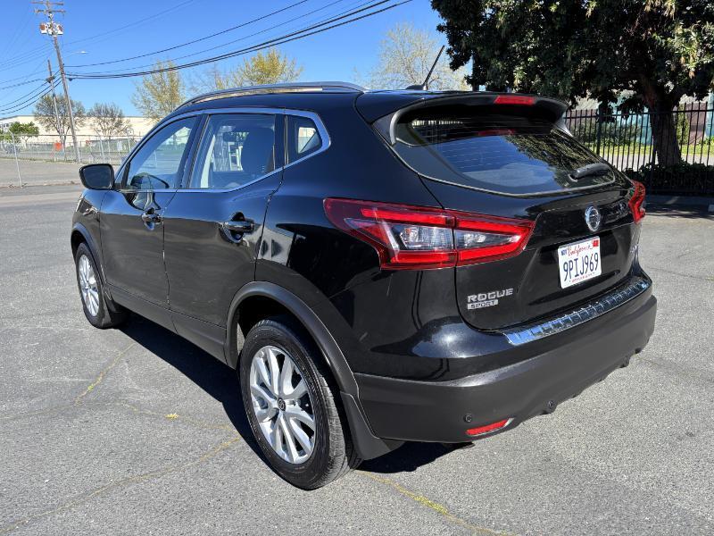 Nissan Rogue Sport SV AWD 2020