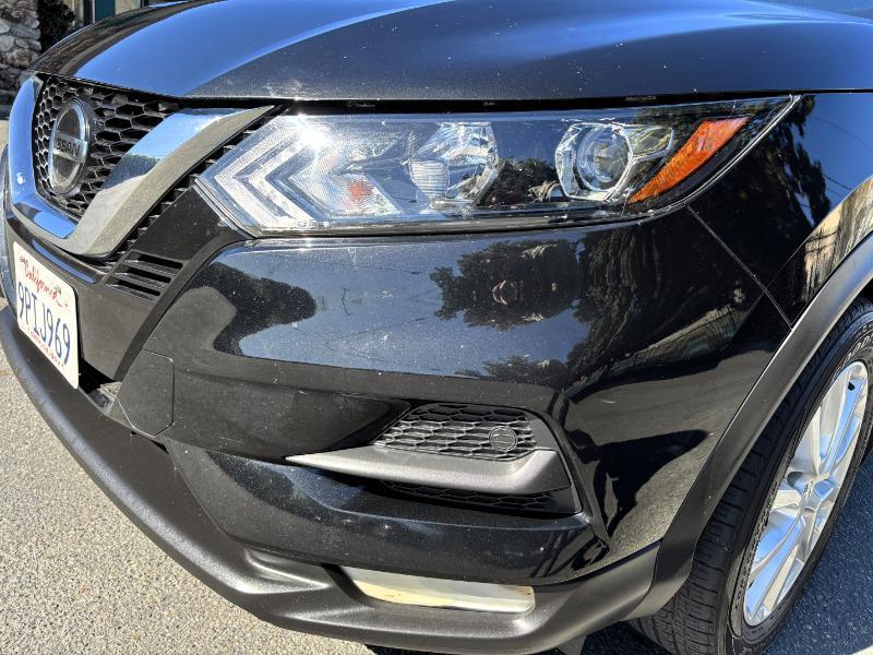 Nissan Rogue Sport SV AWD 2020