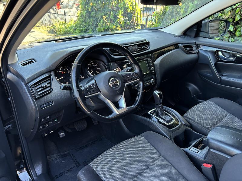 Nissan Rogue Sport SV AWD 2020