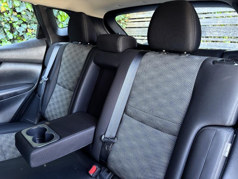 Nissan Rogue Sport SV AWD 2020