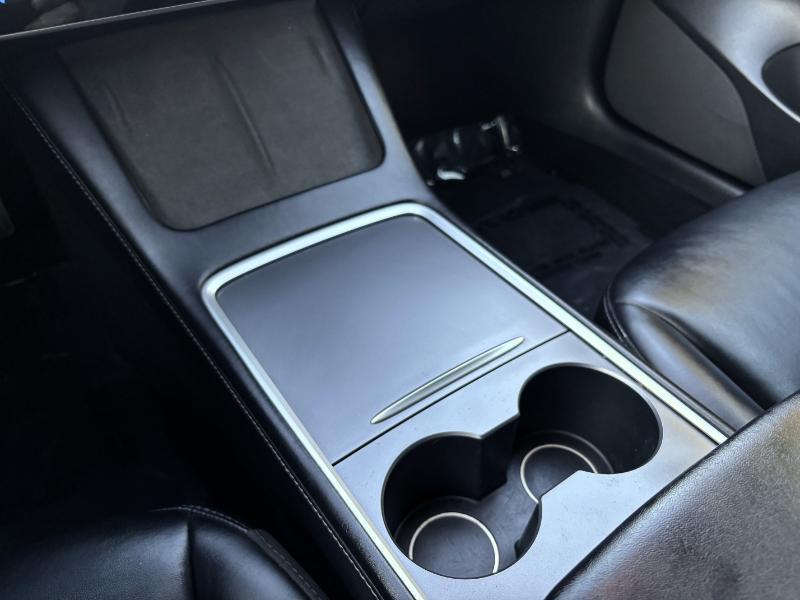 Tesla Model 3 Long Range AWD 2022