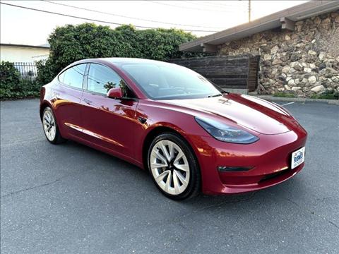 2022 Tesla Model 3 Long Range AWD