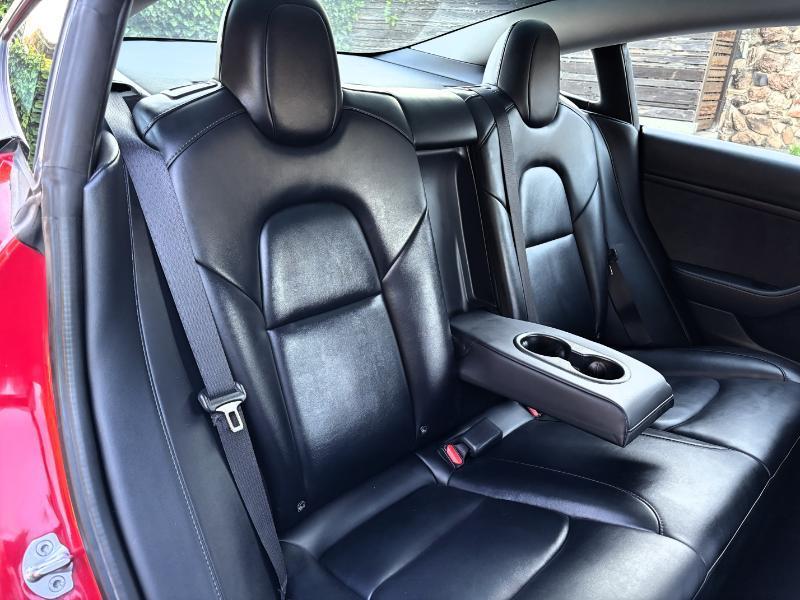 Tesla Model 3 Standard Range RWD 2022