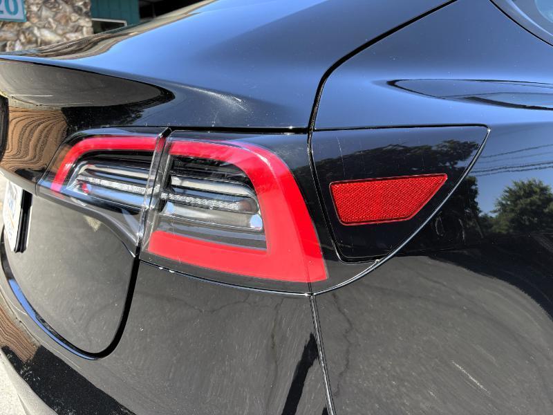 Tesla Model 3 Standard Range RWD 2022