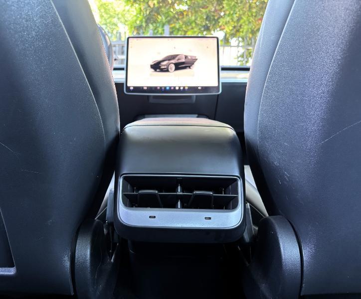 Tesla Model 3 Standard Range RWD 2022
