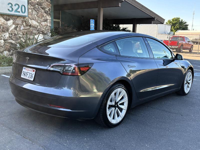 Tesla Model 3 Standard Range RWD 2022