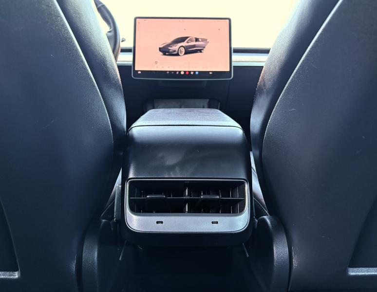 Tesla Model 3 Standard Range RWD 2022