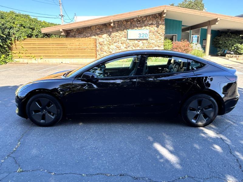Tesla Model 3 Standard Range RWD 2022