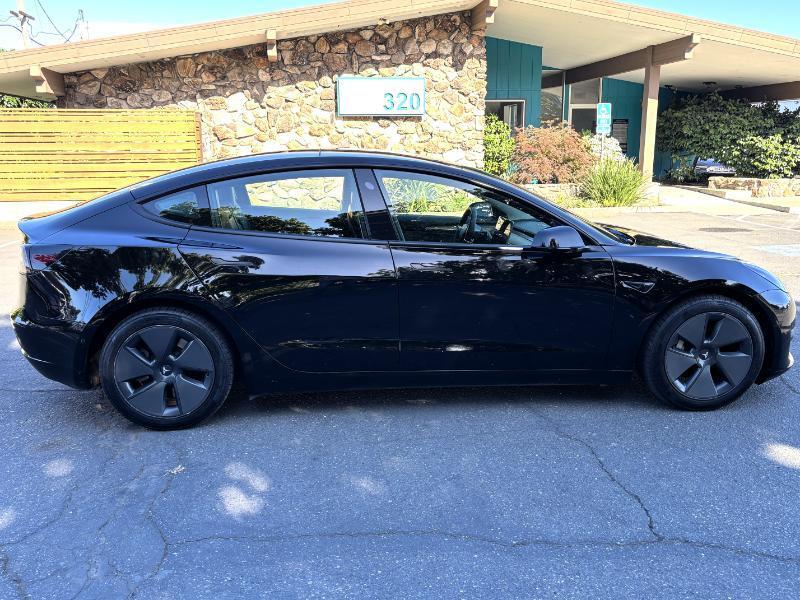 Tesla Model 3 Standard Range RWD 2022