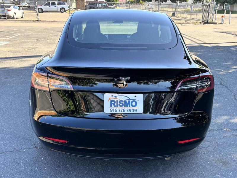 Tesla Model 3 Standard Range RWD 2022