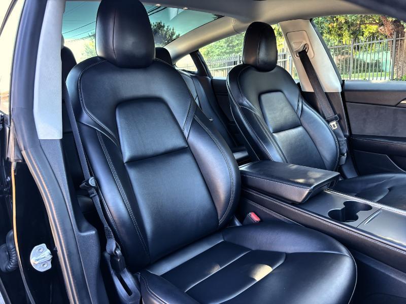 Tesla Model 3 Standard Range RWD 2022