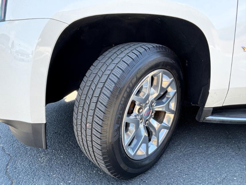 2018 GMC Yukon XL SLE - Photo 9