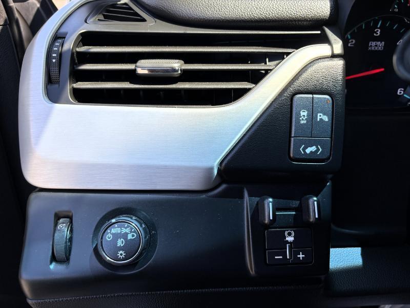2018 GMC Yukon XL SLE - Photo 23