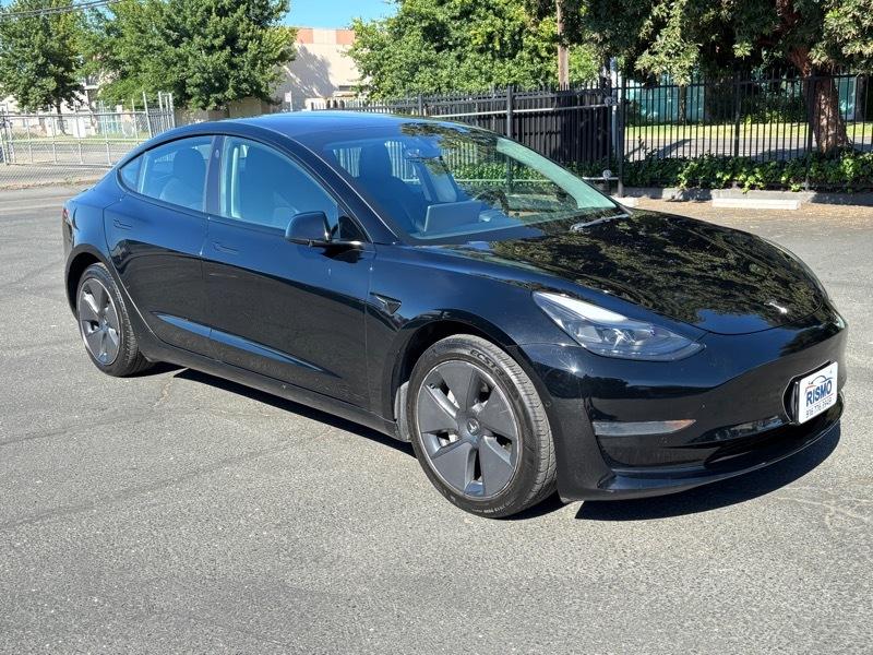 Tesla Model 3 Standard Range Plus 2022