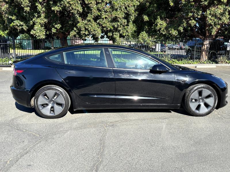 Tesla Model 3 Standard Range RWD 2022