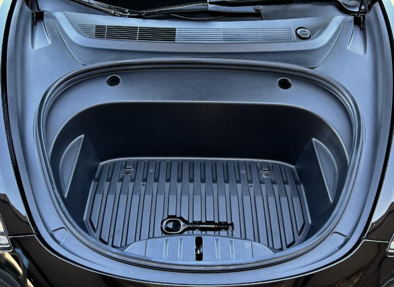 Tesla Model 3 Standard Range RWD 2022