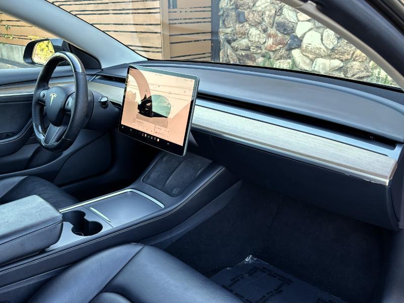 Tesla Model 3 Standard Range RWD 2022
