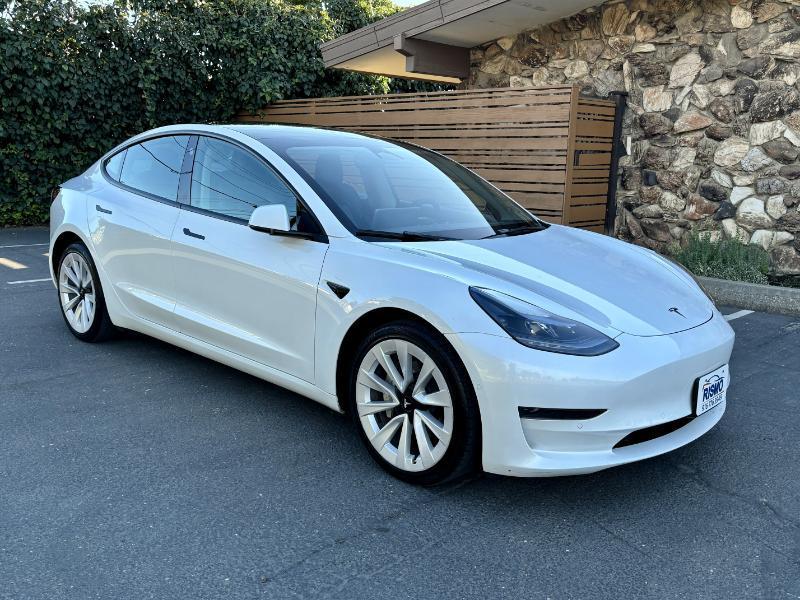 Tesla Model 3 Standard Range RWD 2022