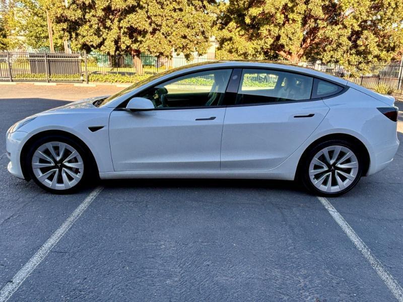 Tesla Model 3 Standard Range RWD 2022