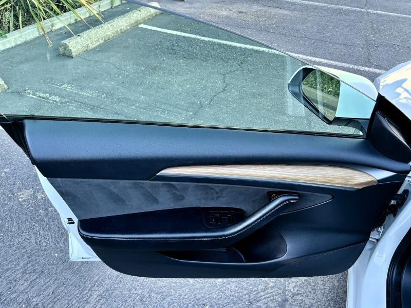 Tesla Model 3 Standard Range RWD 2022