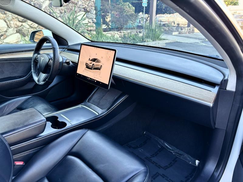 Tesla Model 3 Standard Range RWD 2022