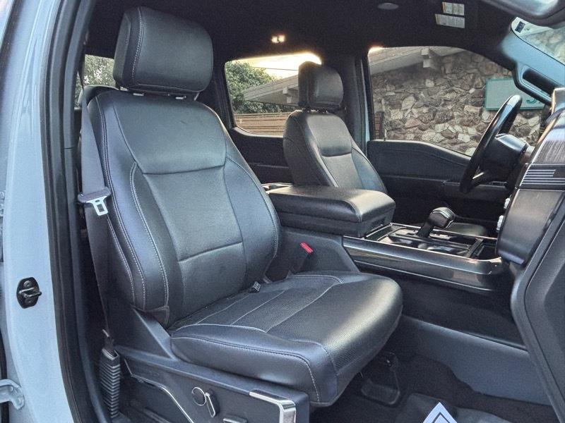 Ford F-150 4WD SuperCab 145" Lariat 2023