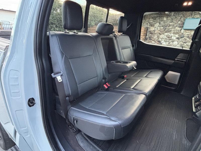 Ford F-150 4WD SuperCab 145" Lariat 2023