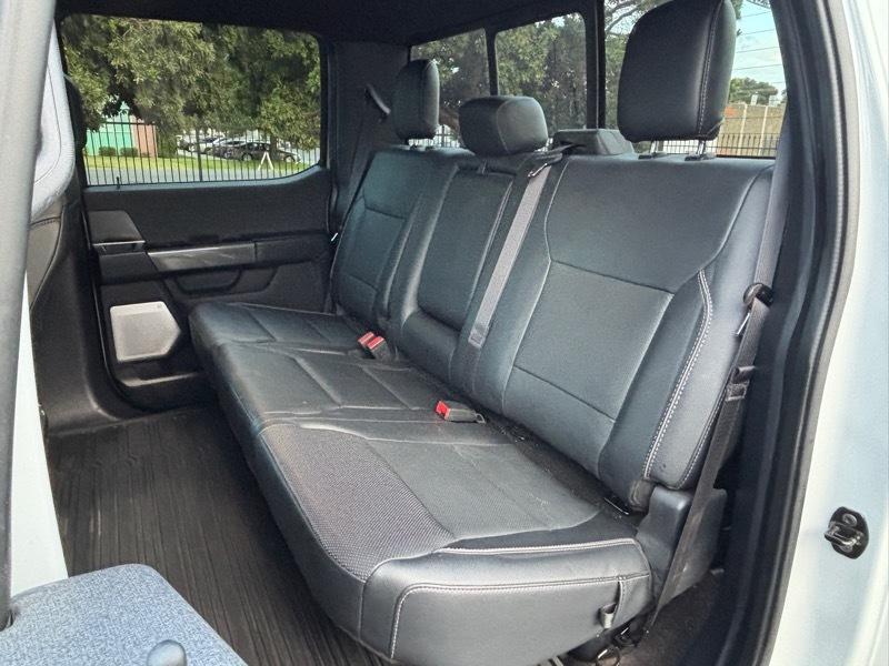 Ford F-150 4WD SuperCab 145" Lariat 2023