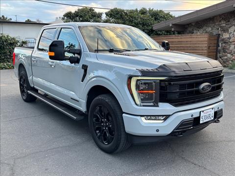 2023 Ford F-150 4WD SuperCab 145" Lariat