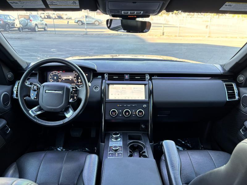 Land Rover Discovery SE 2020