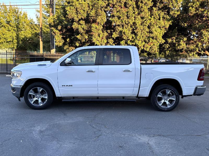 RAM 1500 Laramie Crew Cab 4WD 2022