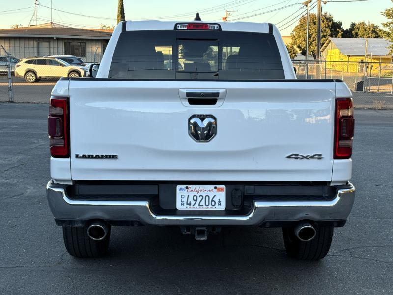 RAM 1500 Laramie Crew Cab 4WD 2022