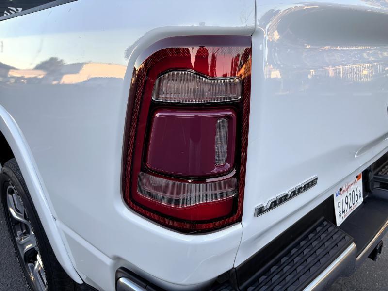 RAM 1500 Laramie Crew Cab 4WD 2022