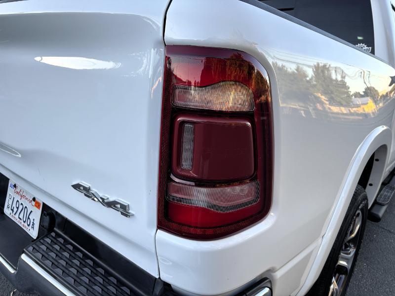RAM 1500 Laramie Crew Cab 4WD 2022