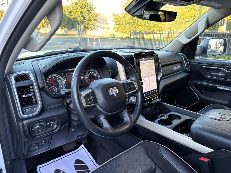 RAM 1500 Laramie Crew Cab 4WD 2022