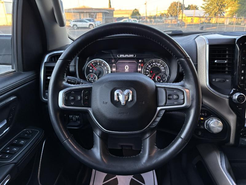 RAM 1500 Laramie Crew Cab 4WD 2022