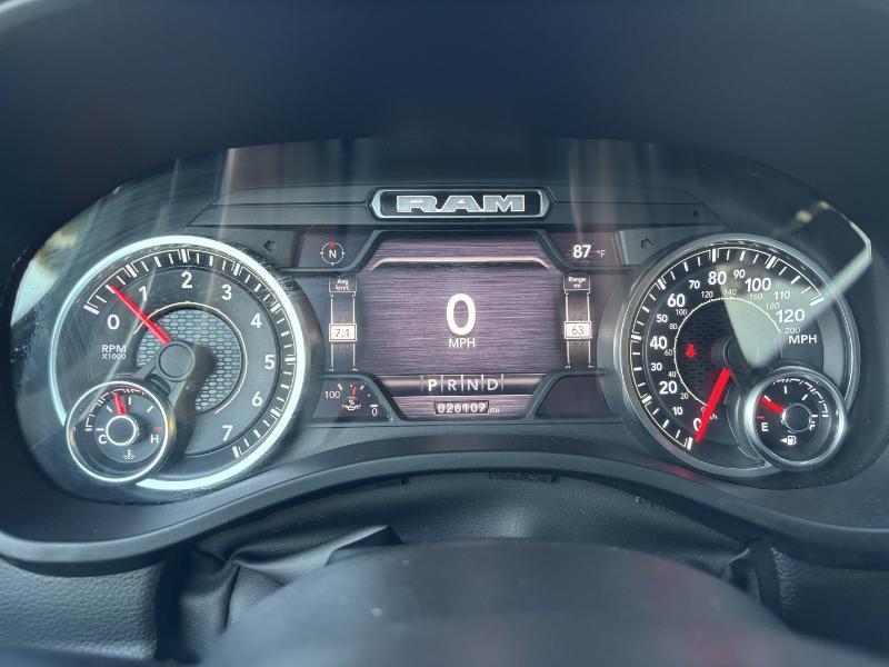 RAM 1500 Laramie Crew Cab 4WD 2022