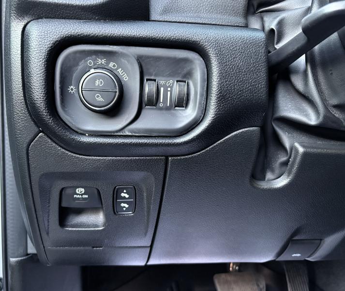 RAM 1500 Laramie Crew Cab 4WD 2022