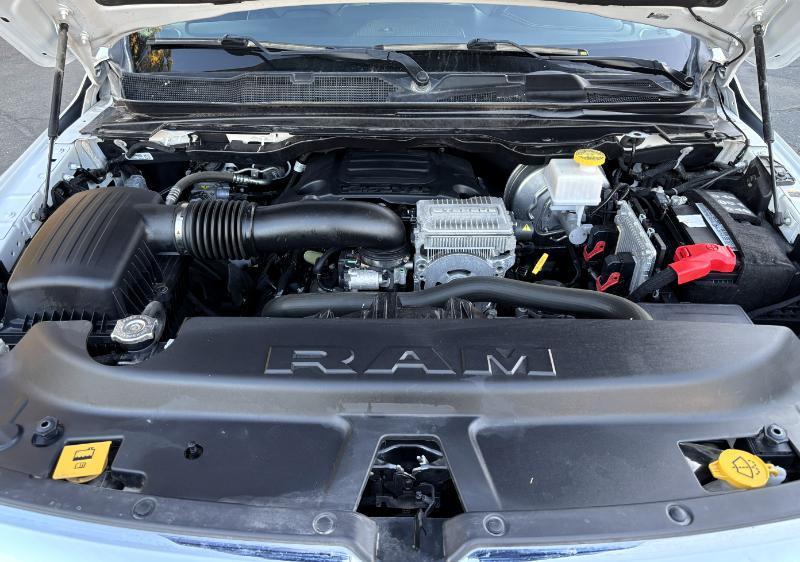 RAM 1500 Laramie Crew Cab 4WD 2022