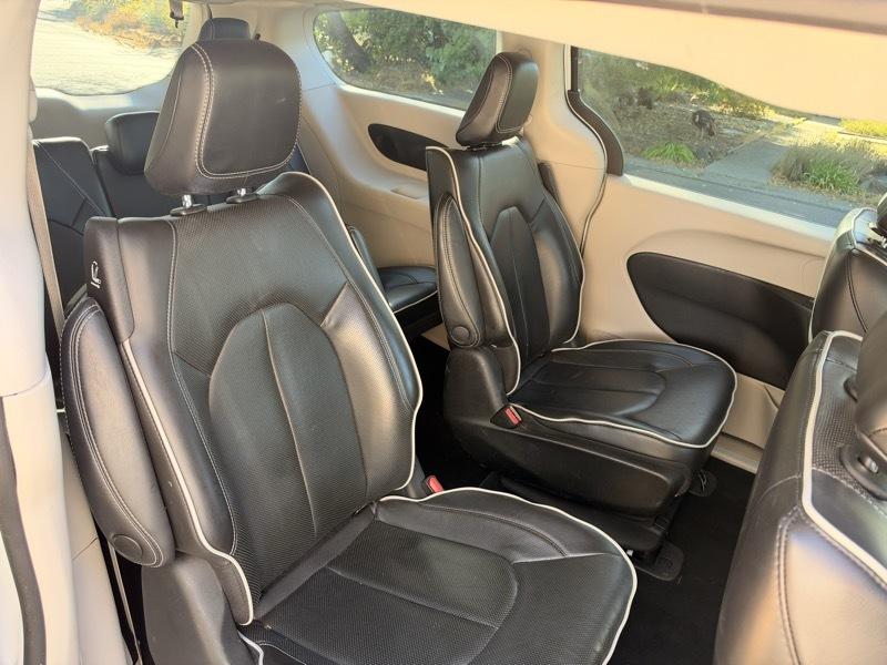 Chrysler Pacifica Hybrid Limited 2023
