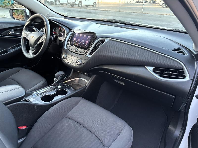 2023 Chevrolet Malibu 1LT - Photo 23